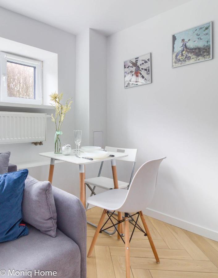 M&R Apartament Smart&Bright Batorego 16, Netflix, Free Wifi, Metro I Park Pole Mokotowskie, Stodola, Self Check-In, 5 Minut Od Centrum Varsóvia Exterior foto