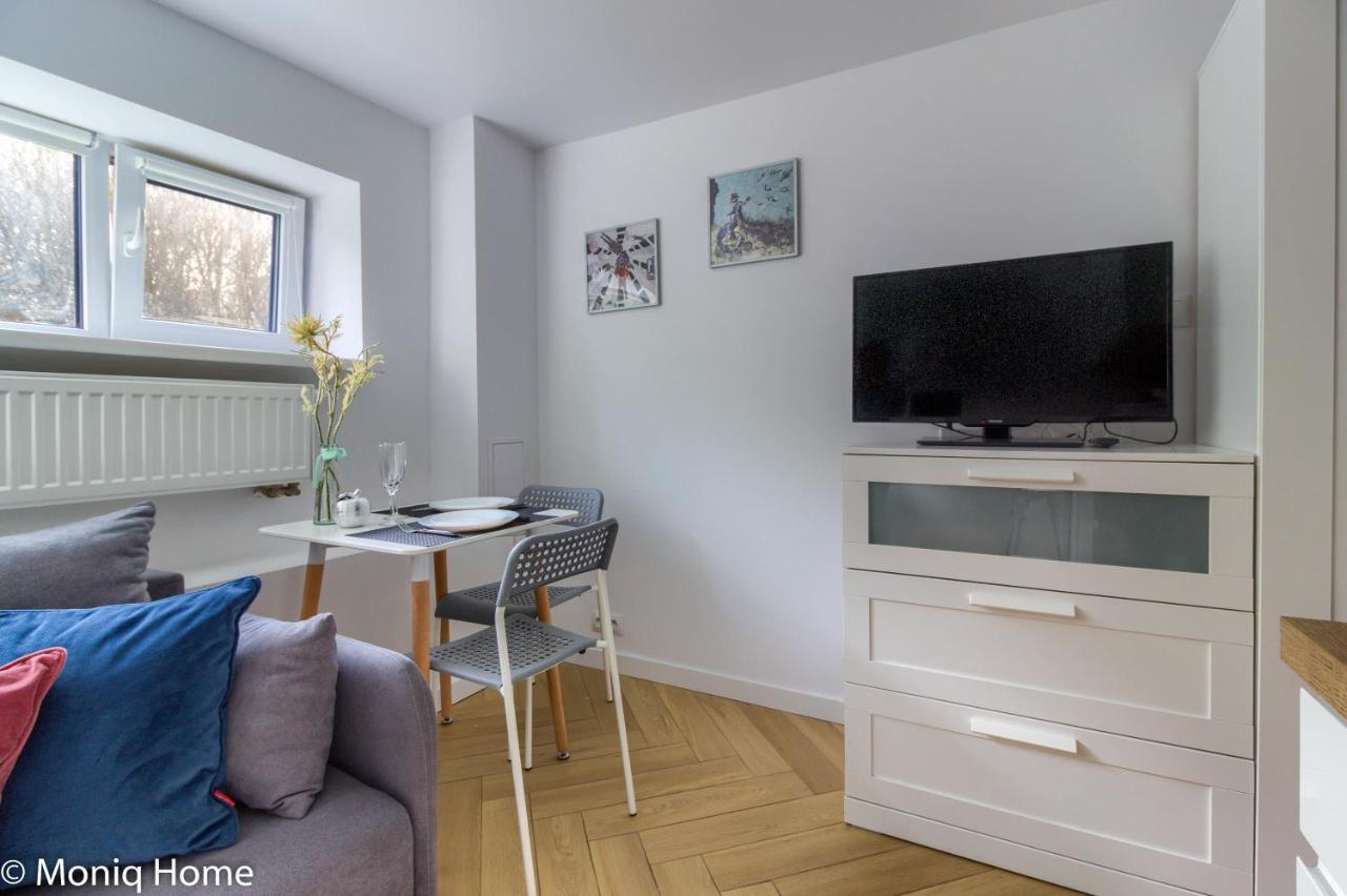 M&R Apartament Smart&Bright Batorego 16, Netflix, Free Wifi, Metro I Park Pole Mokotowskie, Stodola, Self Check-In, 5 Minut Od Centrum Varsóvia Exterior foto
